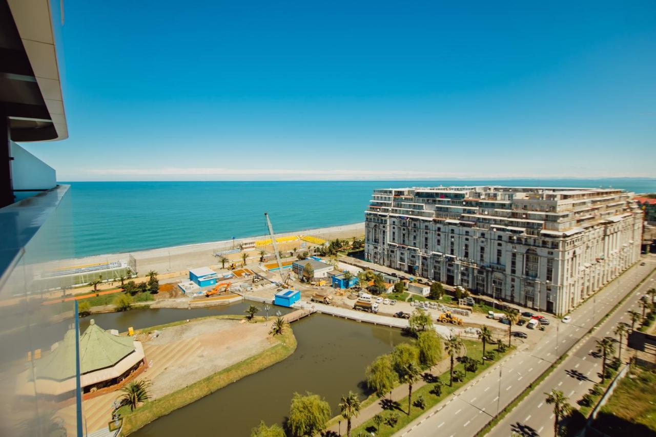 Your Sunshine Apartments Batumi Exteriör bild