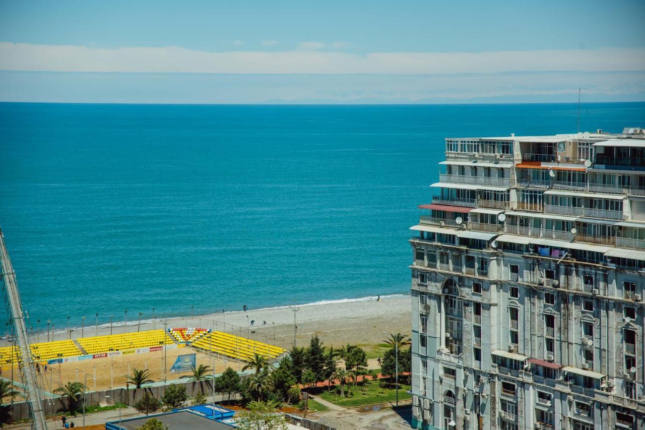Your Sunshine Apartments Batumi Exteriör bild