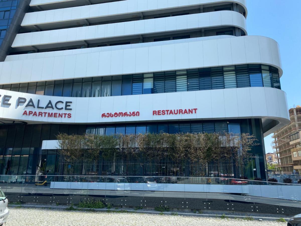 Your Sunshine Apartments Batumi Exteriör bild